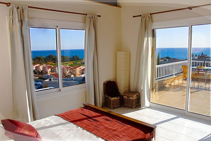 Anastasia Pissouri Kamer foto